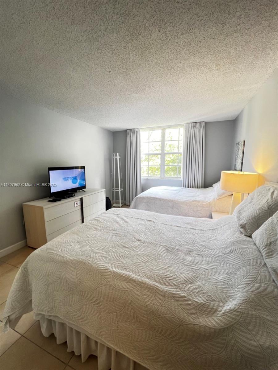 A11897962 Property Photo 13