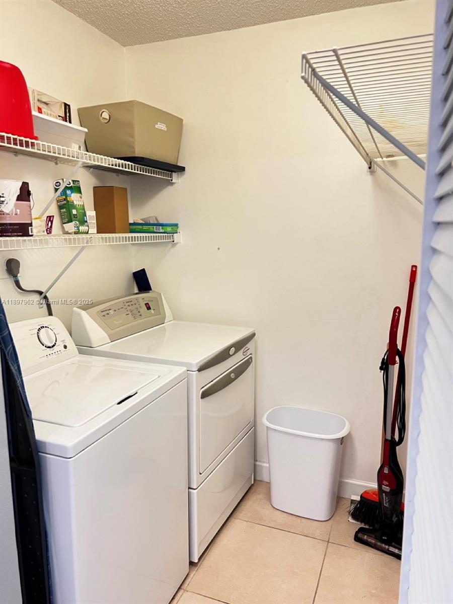 A11897962 Property Photo 18