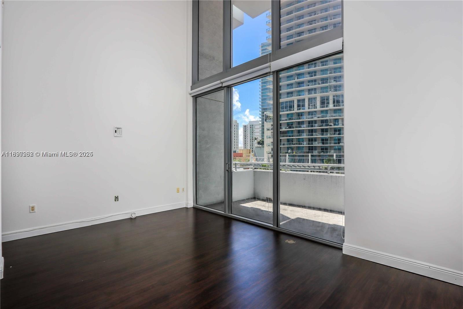 1050 Brickell Ave 414 Property Photo 2