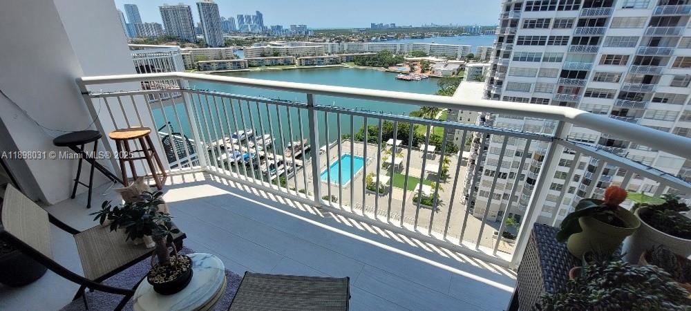 18071 Biscayne Blvd 1801 Property Photo 1