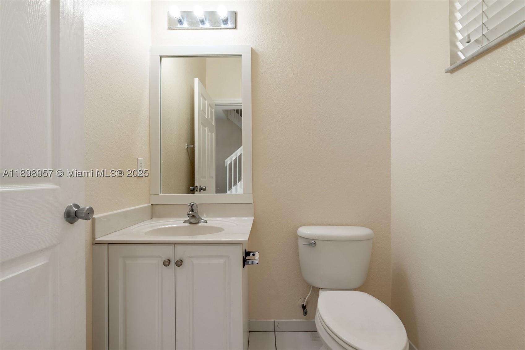 6051 Sw 19th Pl Property Photo 22