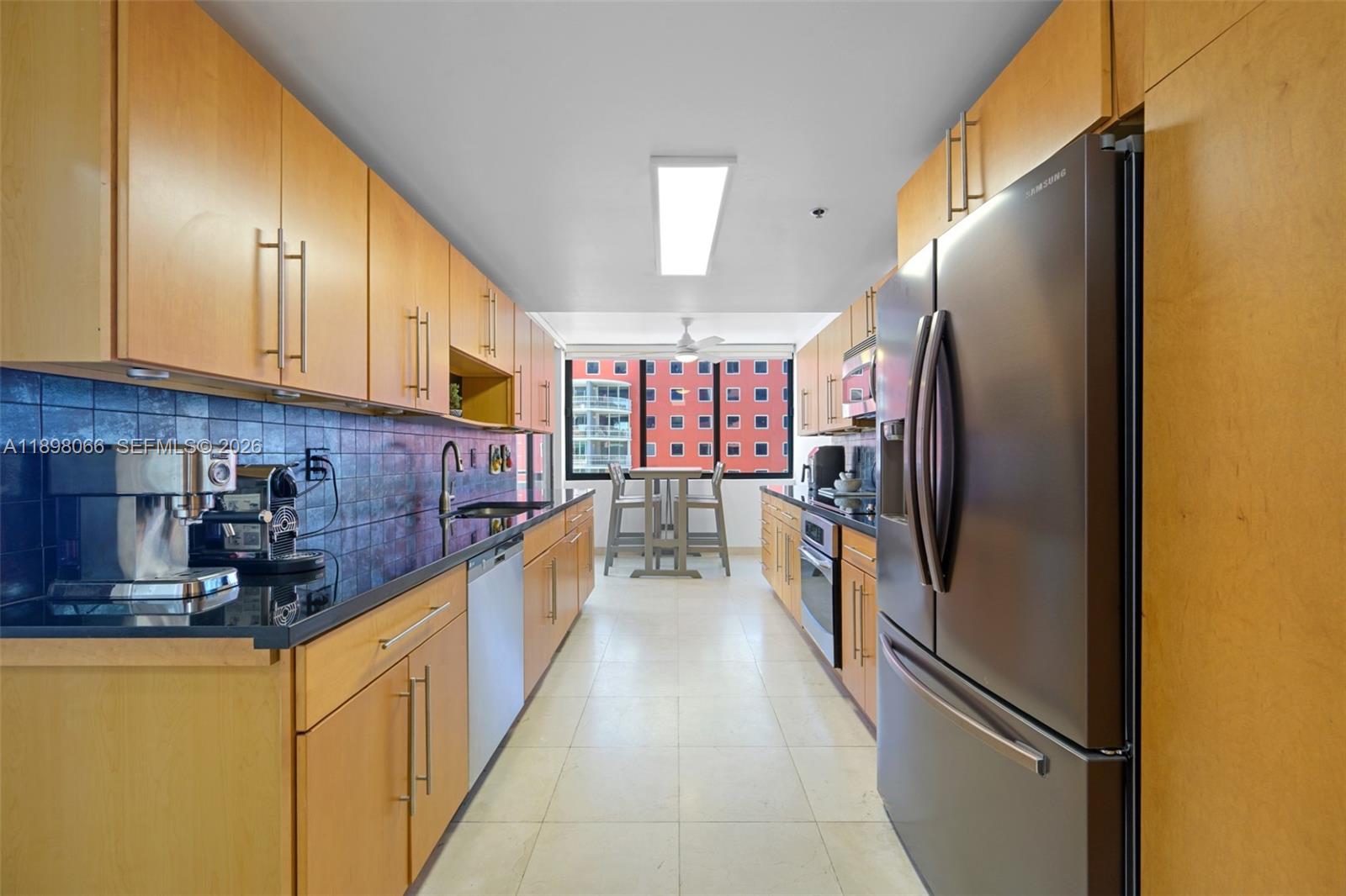 1581 Brickell Ave 2005 Property Photo 8