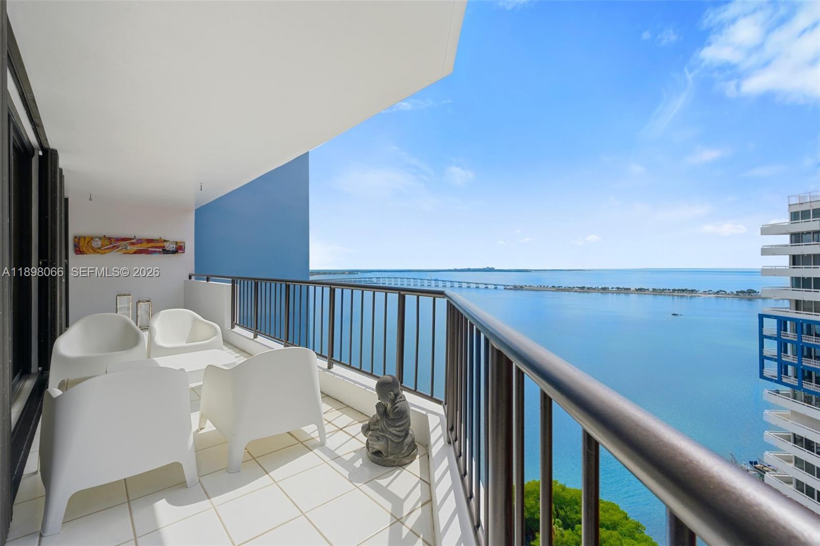 1581 Brickell Ave 2005 Property Photo 12