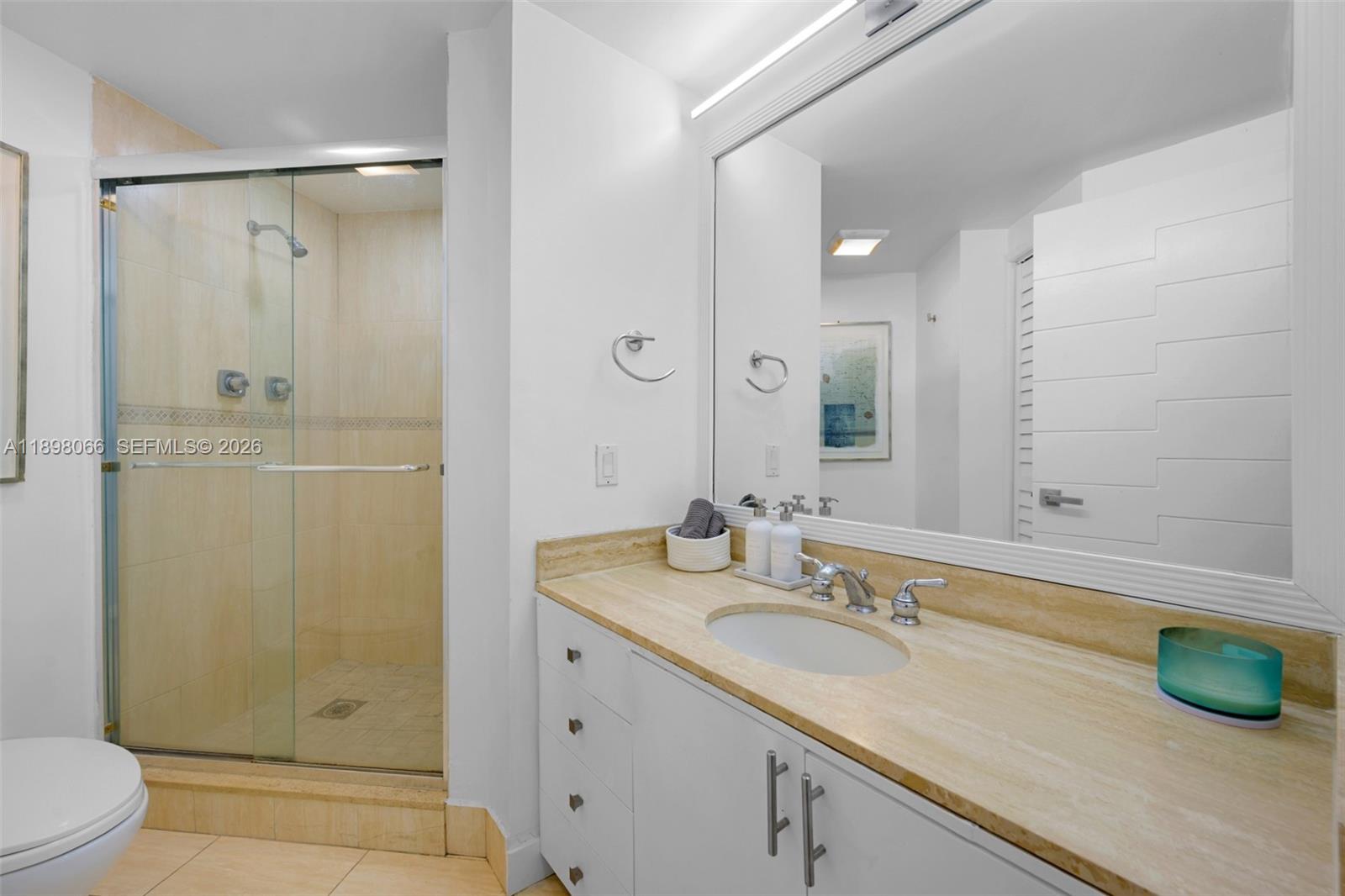 1581 Brickell Ave 2005 Property Photo 25