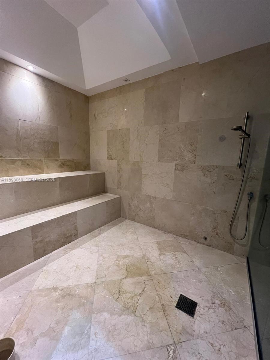 1581 Brickell Ave 2005 Property Photo 31