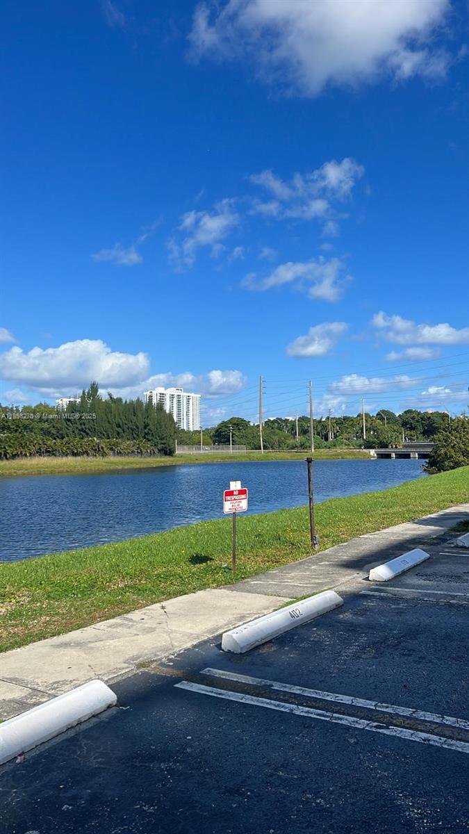 16465 NE 22nd Ave 113 Property Photo 1