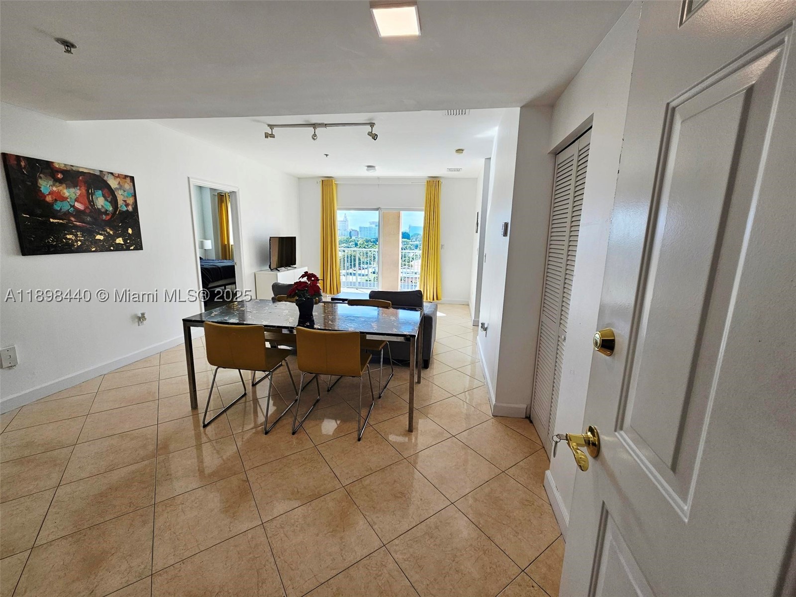 2280 Sw 32nd Ave 511 Property Photo 6
