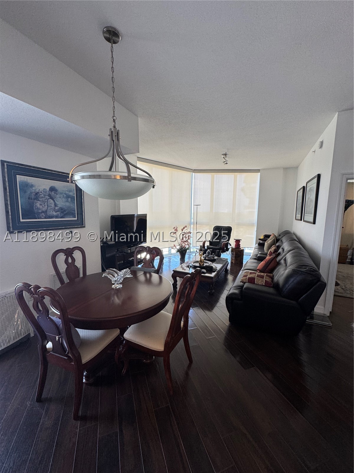 A11898499 Property Photo 17