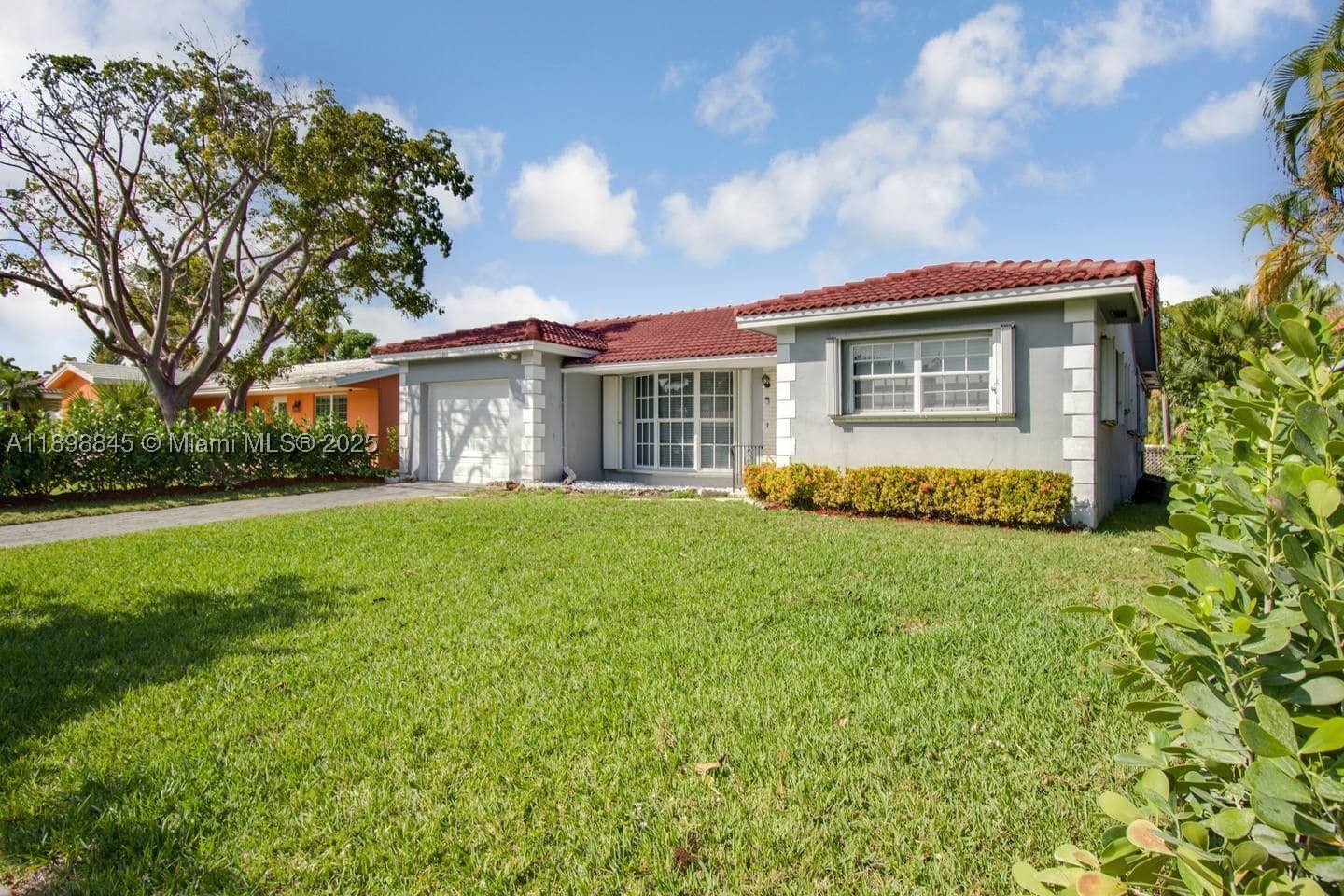 1305 Funston St Property Photo 48
