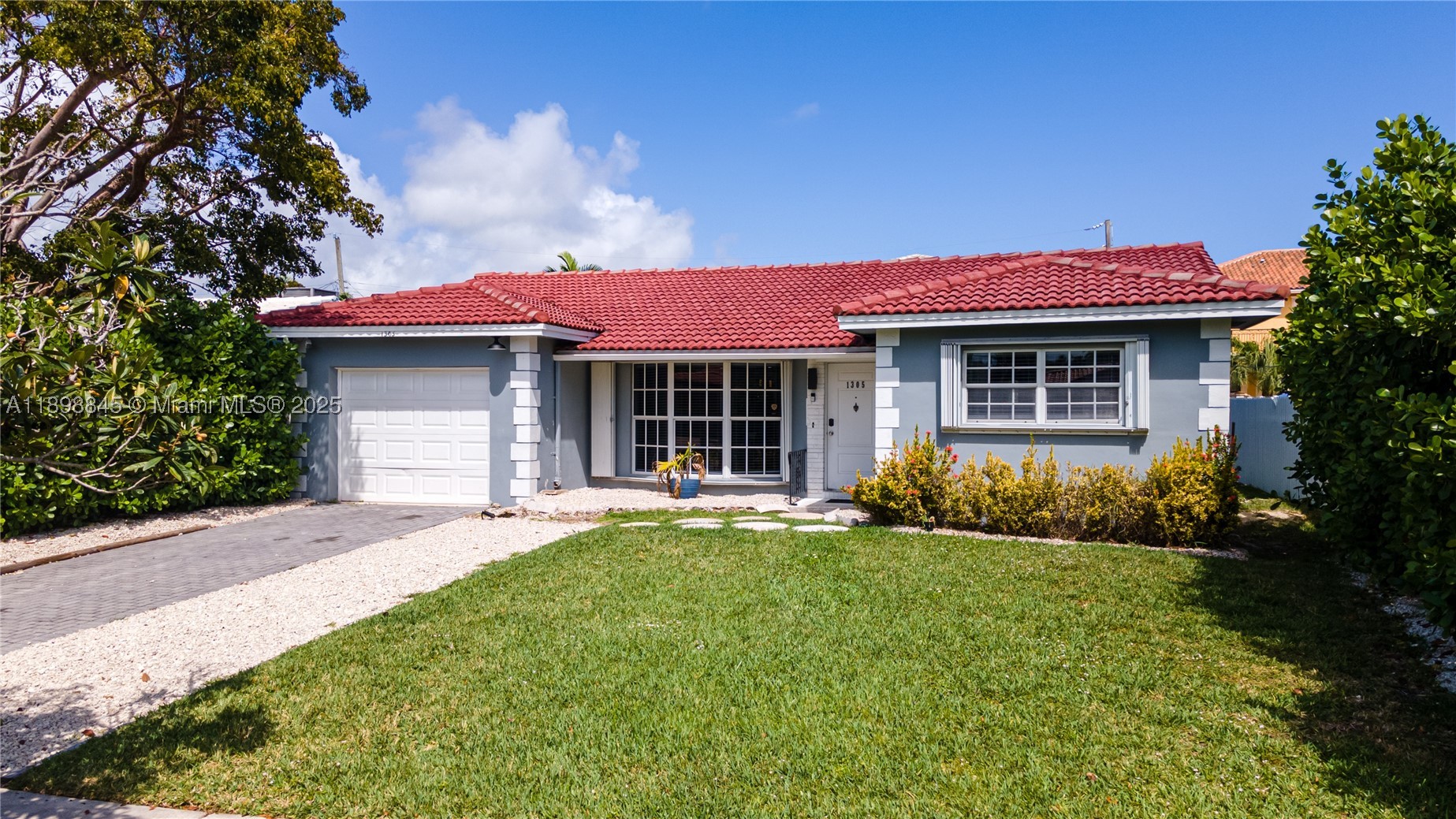 1305 Funston St Property Photo 77