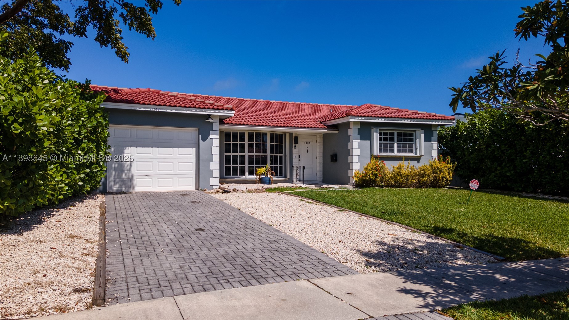 1305 Funston St Property Photo 87