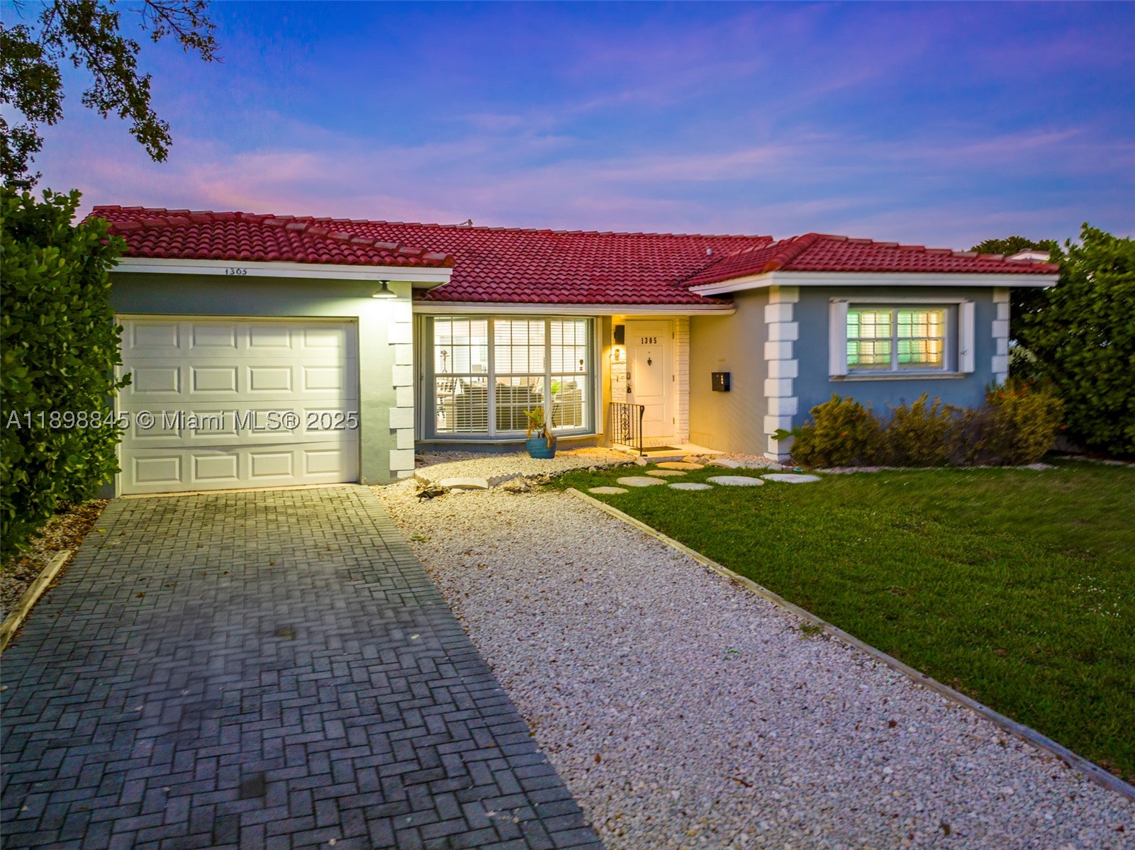 1305 Funston St Property Photo 90