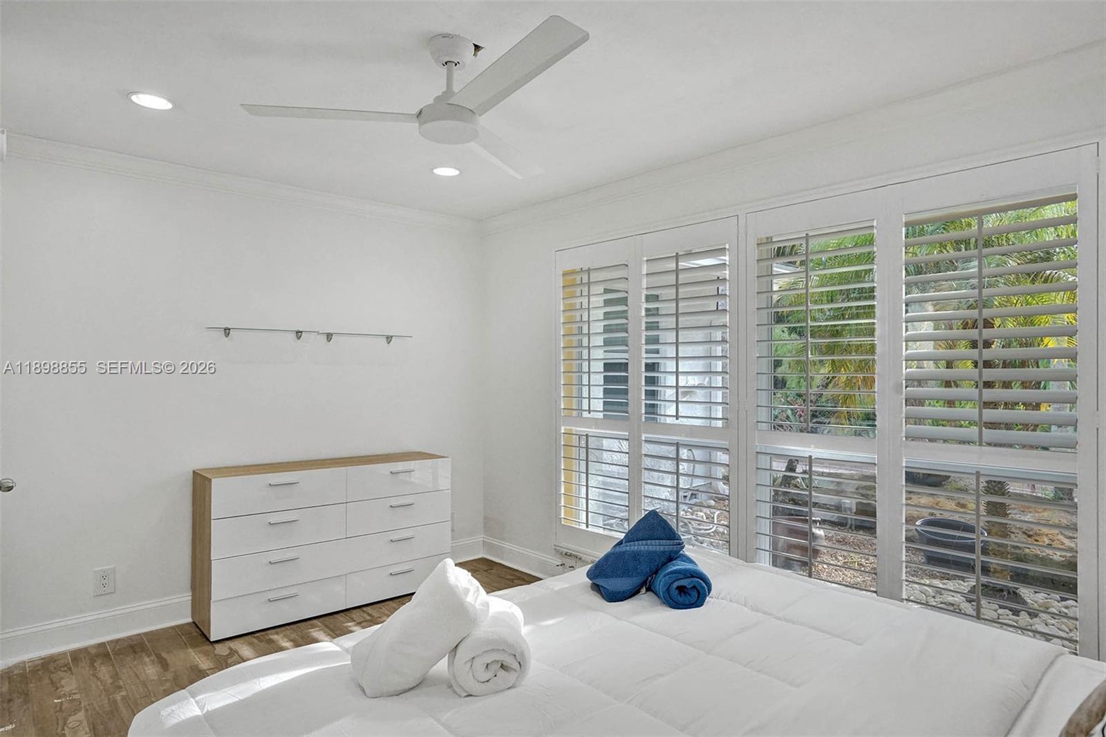 2120 Sw 28th Way Property Photo 21