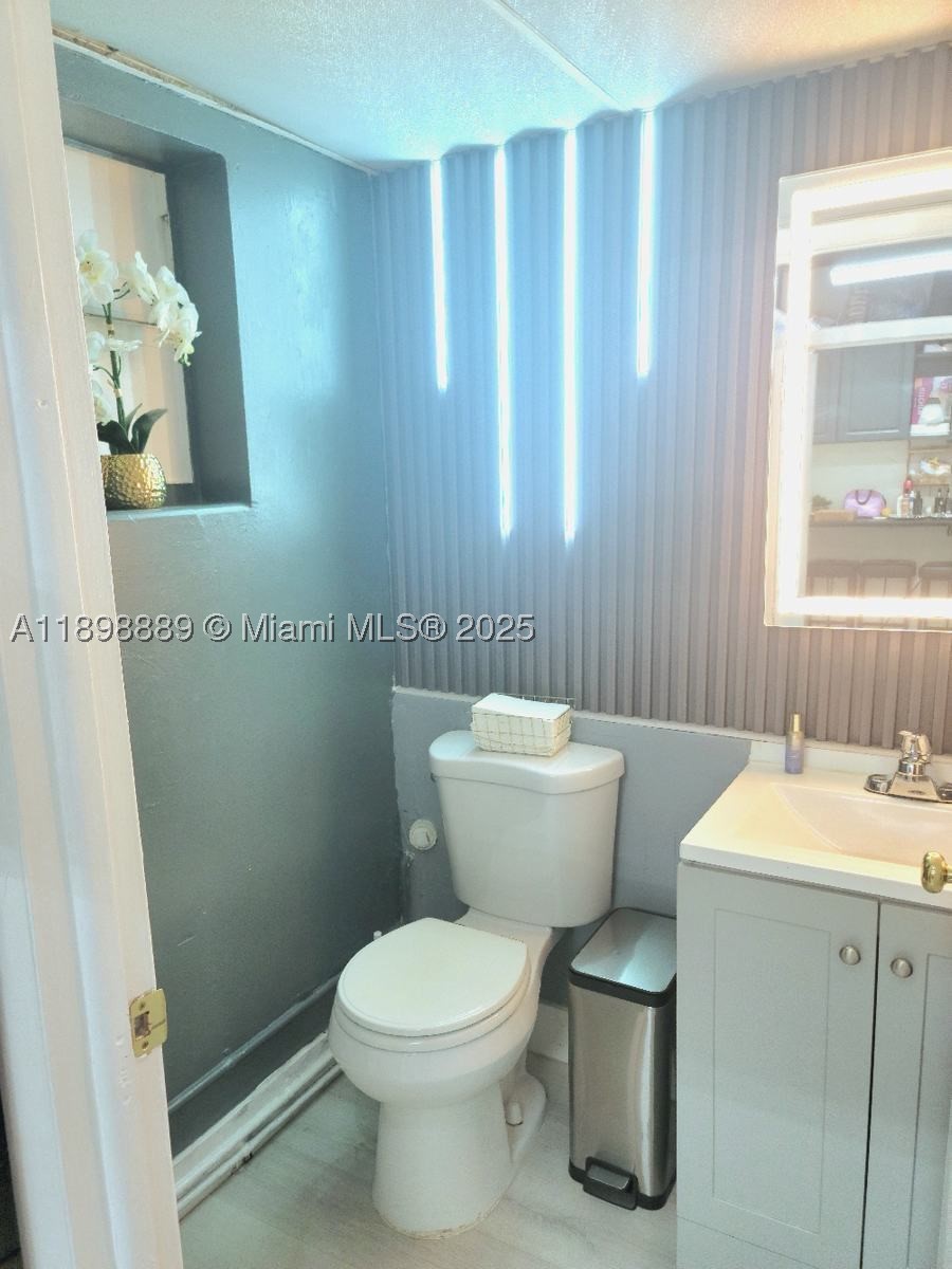 7991 Johnson St Property Photo 8