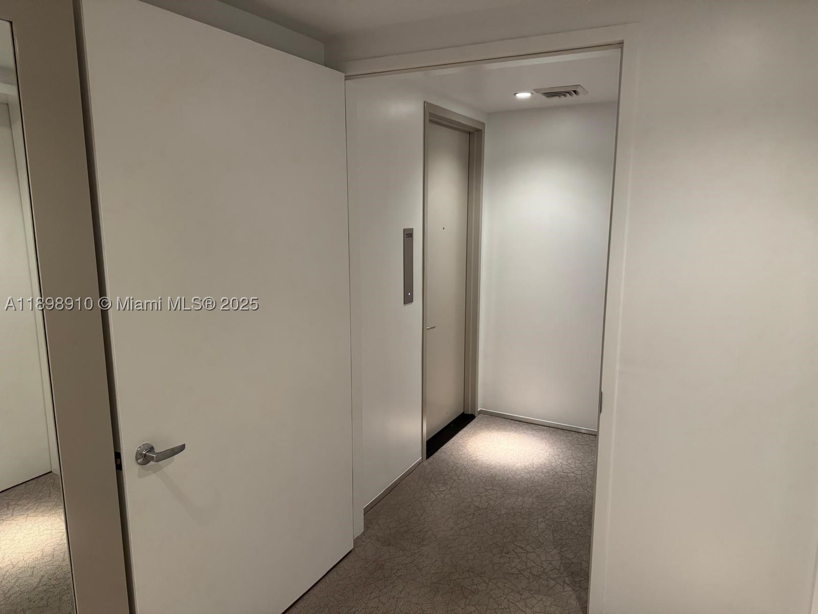 1040 Biscayne Blvd 1106 Property Photo 5