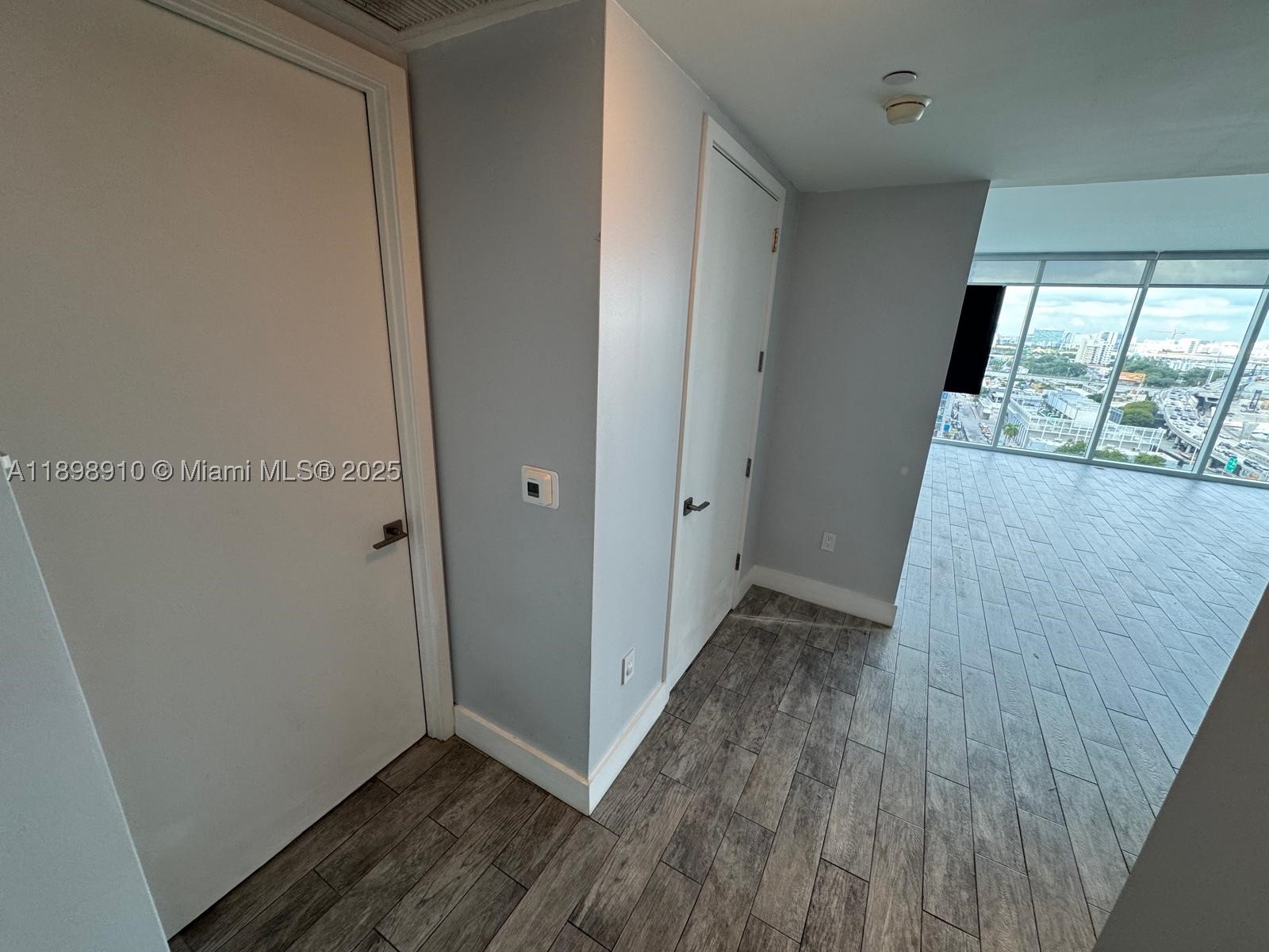 1040 Biscayne Blvd 1106 Property Photo 7
