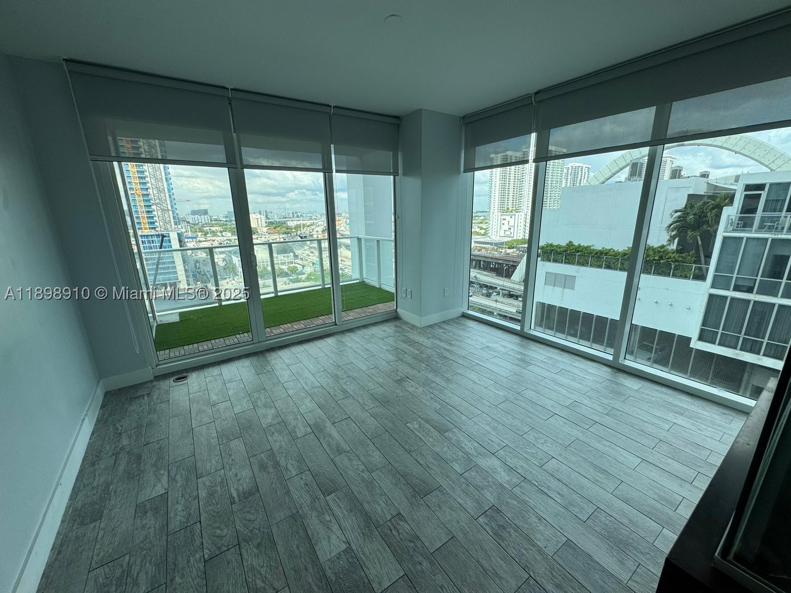 1040 Biscayne Blvd 1106 Property Photo 20