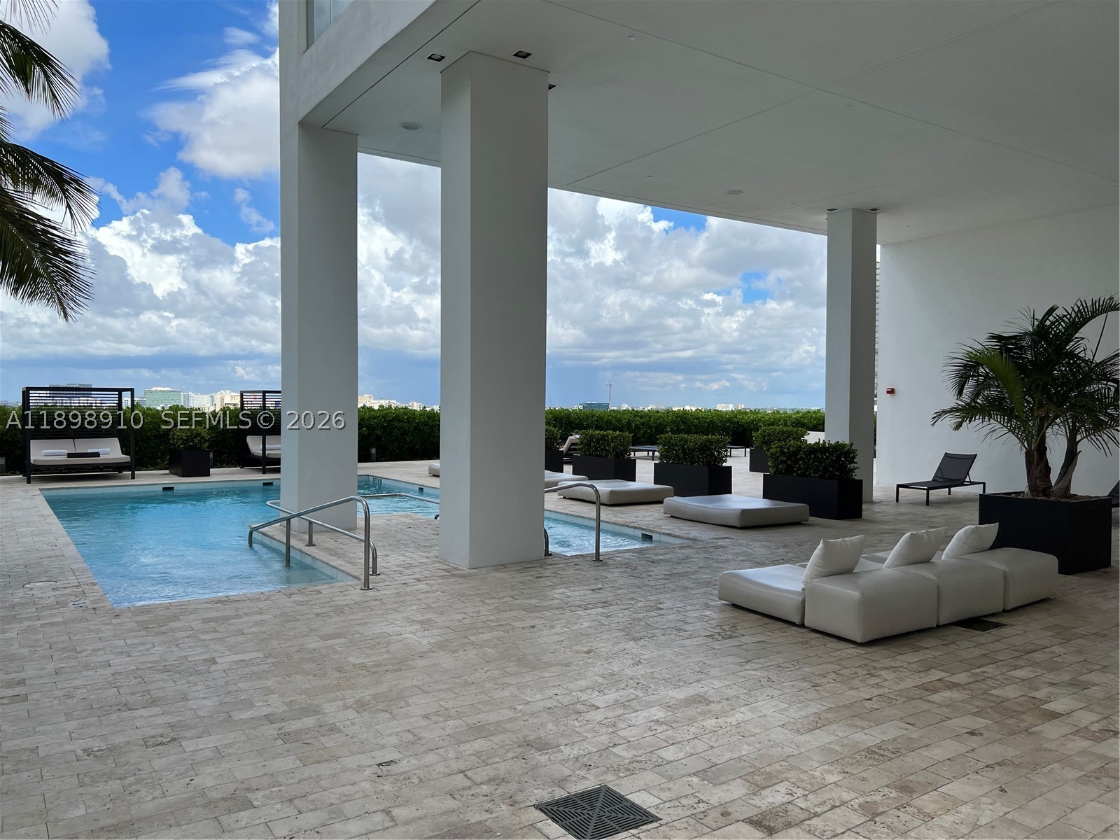1040 Biscayne Blvd 1106 Property Photo 52
