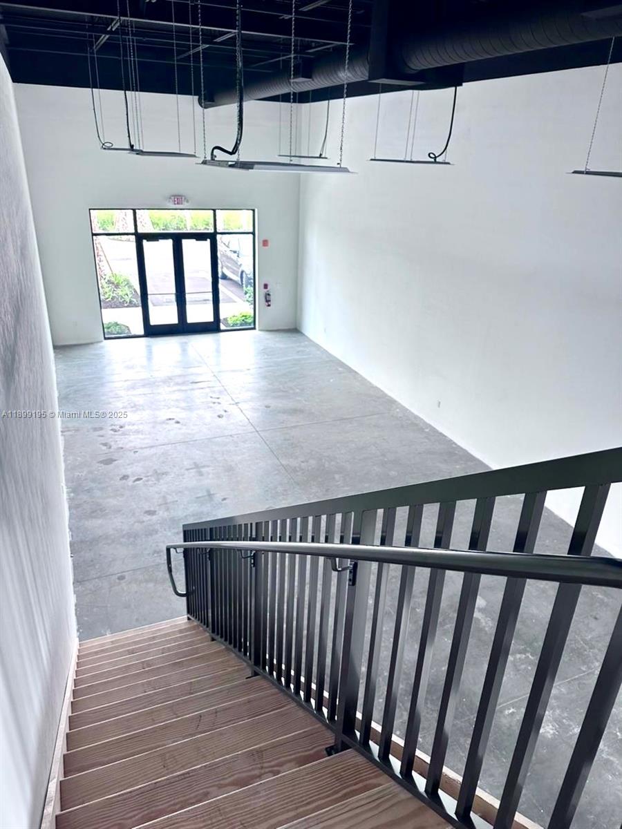 8156 Alico Rd Unit 3 Property Photo 4