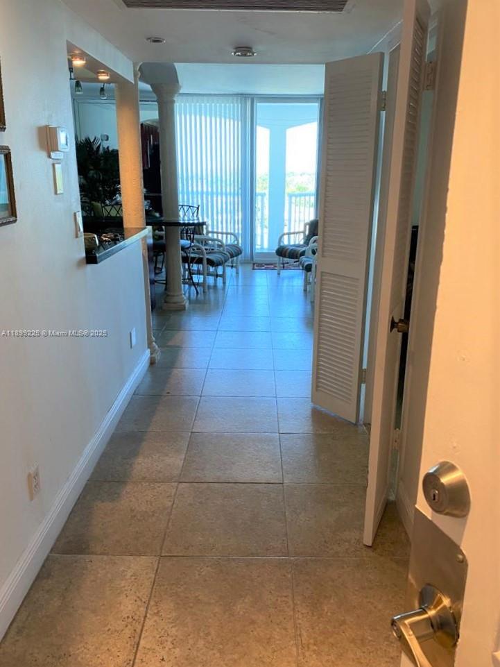 5401 Collins Ave 729 Property Photo 17