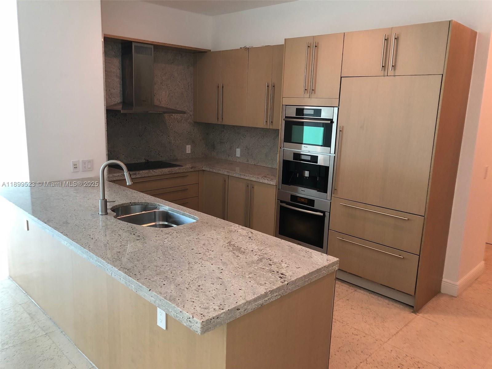 900 Brickell Key Blvd 2205 Property Photo 8