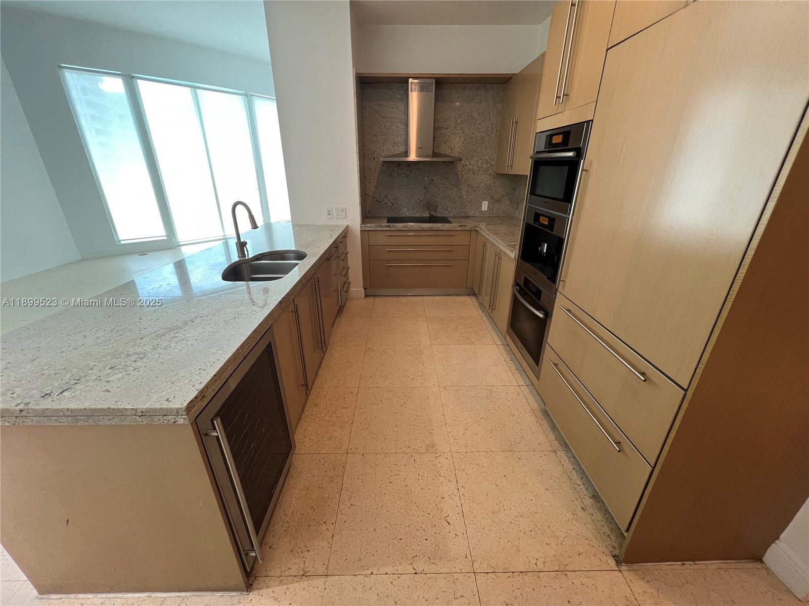 900 Brickell Key Blvd 2205 Property Photo 10