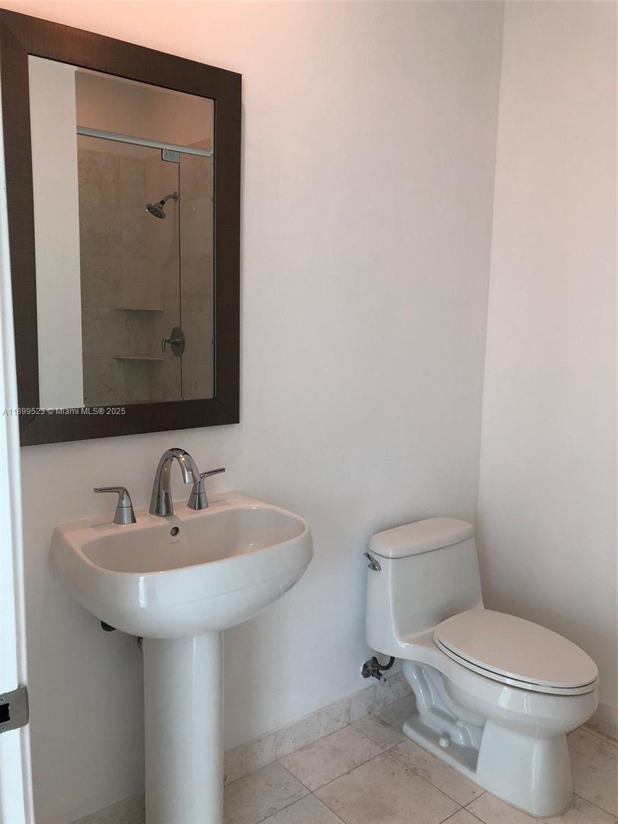 900 Brickell Key Blvd 2205 Property Photo 34