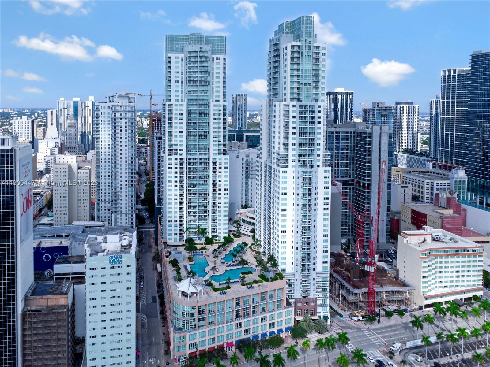 253 NE 2nd St 314 Property Photo 1