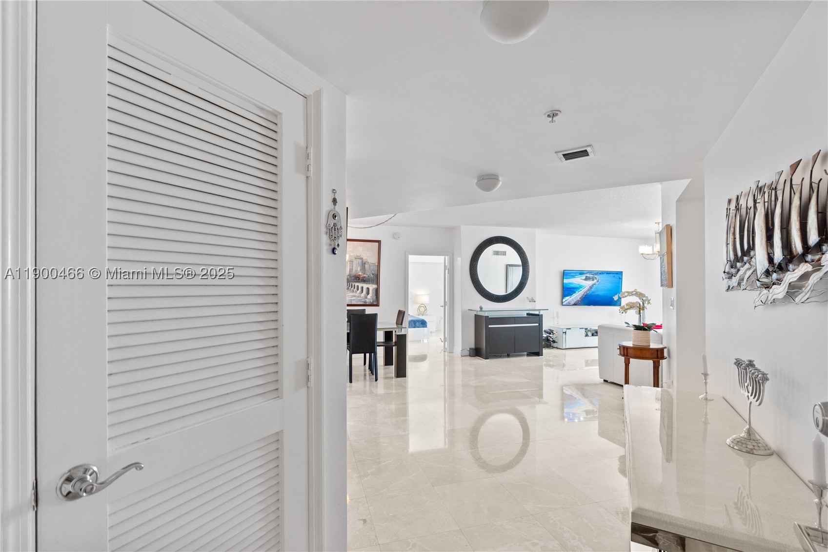 16699 Collins Ave 3604 Property Photo 13