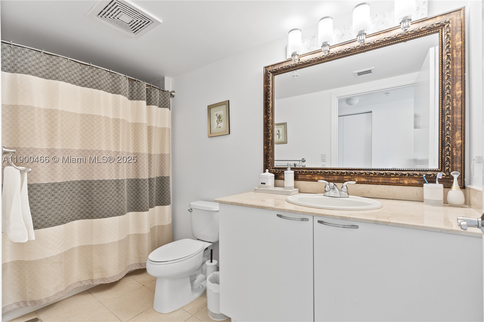 16699 Collins Ave 3604 Property Photo 27