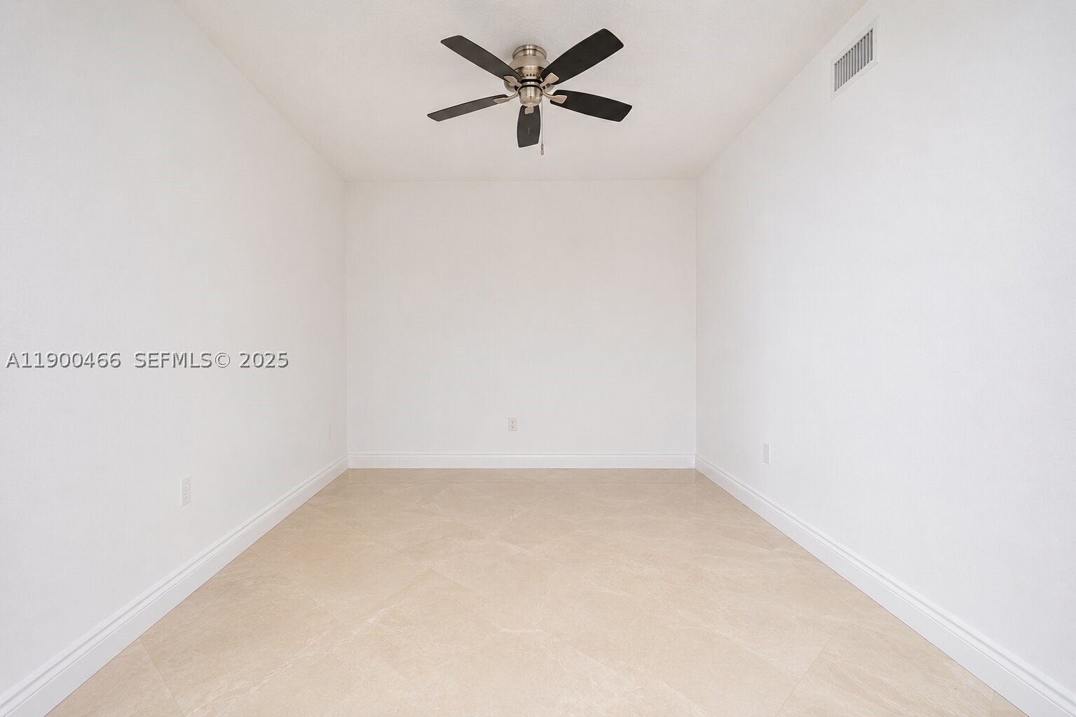 16699 Collins Ave 3604 Property Photo 61