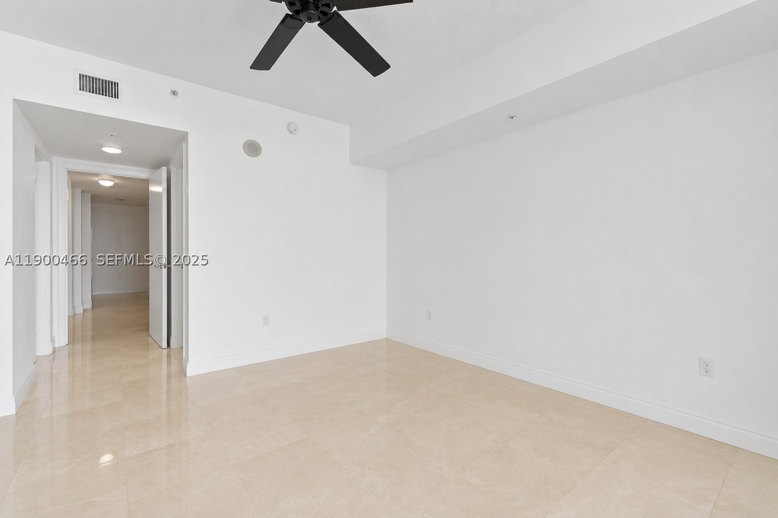 16699 Collins Ave 3604 Property Photo 63