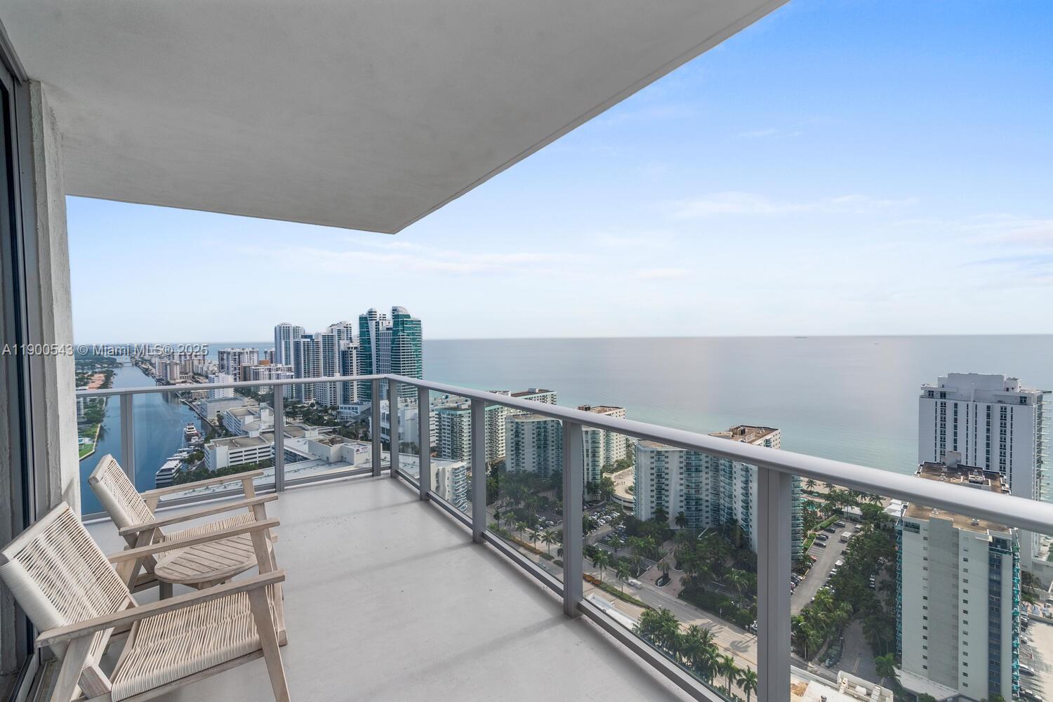 4010 S Ocean Dr R2501 Property Photo 1