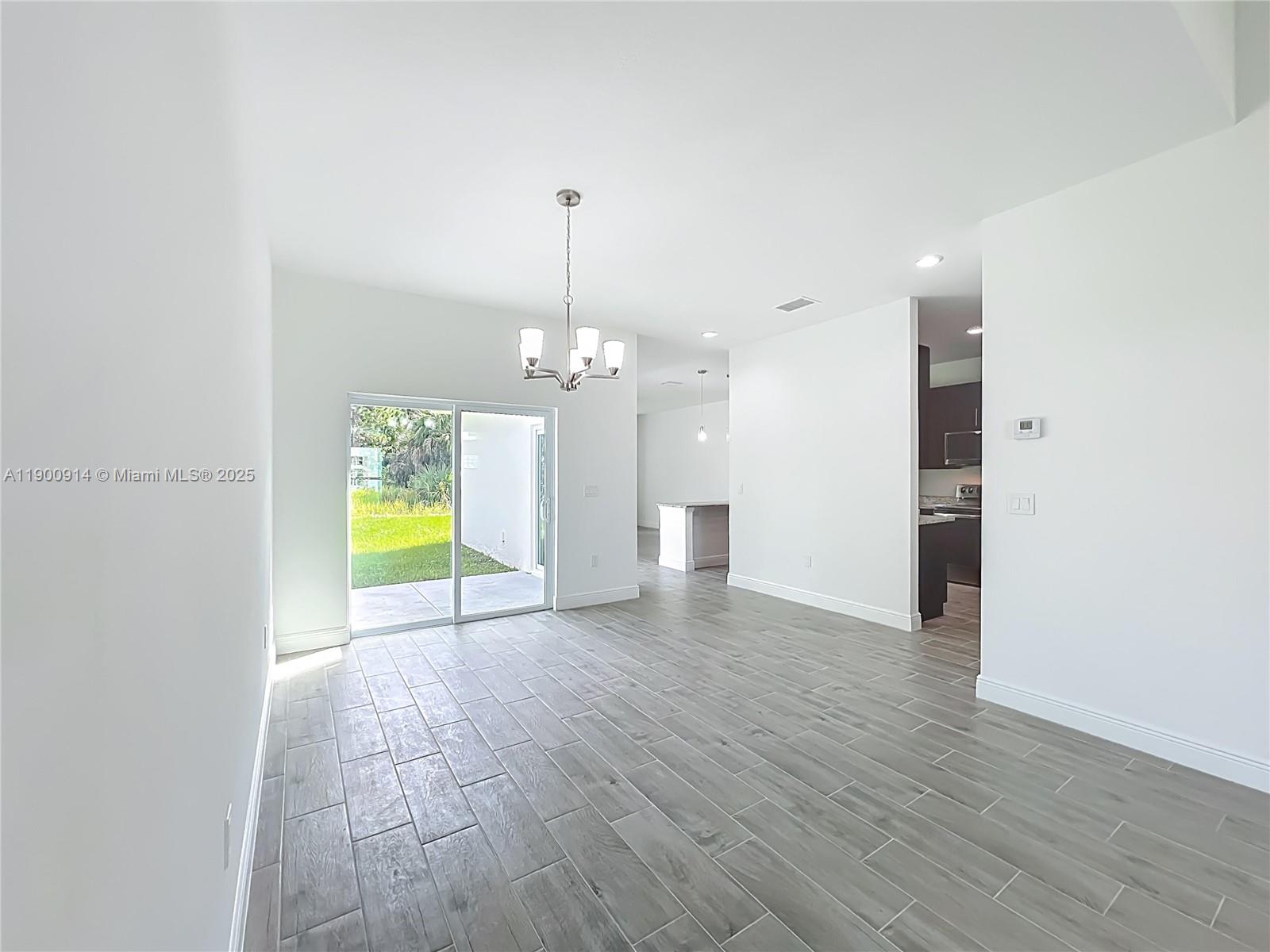 2617 De Groodt Rd Sw Property Photo 7