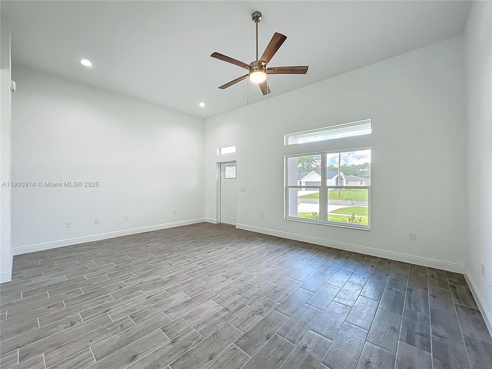 2617 De Groodt Rd Sw Property Photo 8