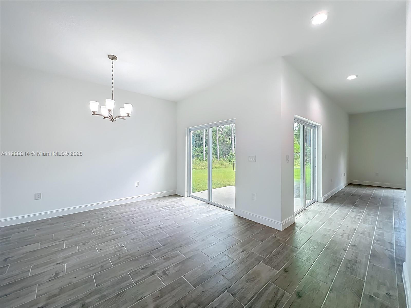 2617 De Groodt Rd Sw Property Photo 11