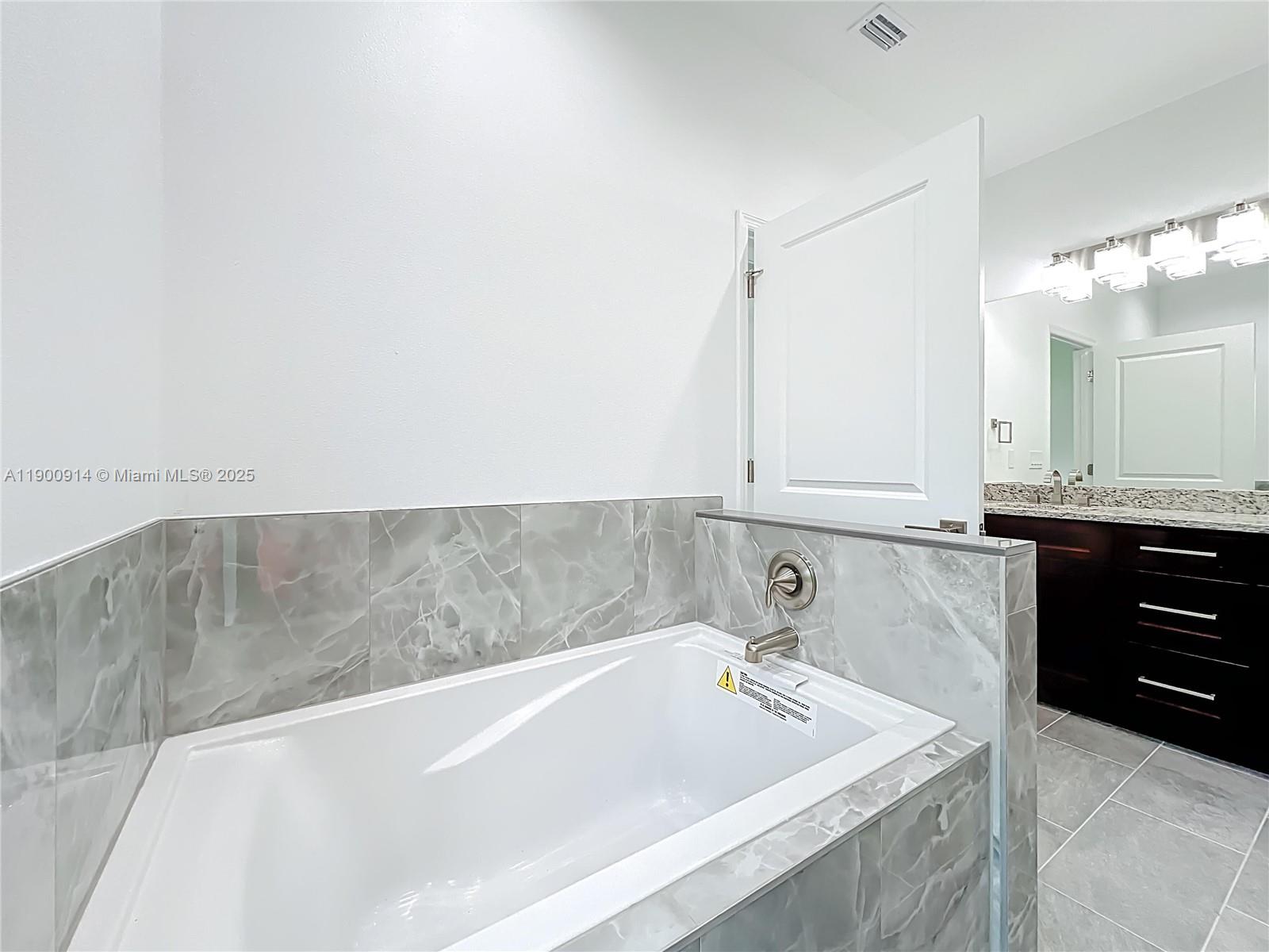 2617 De Groodt Rd Sw Property Photo 35