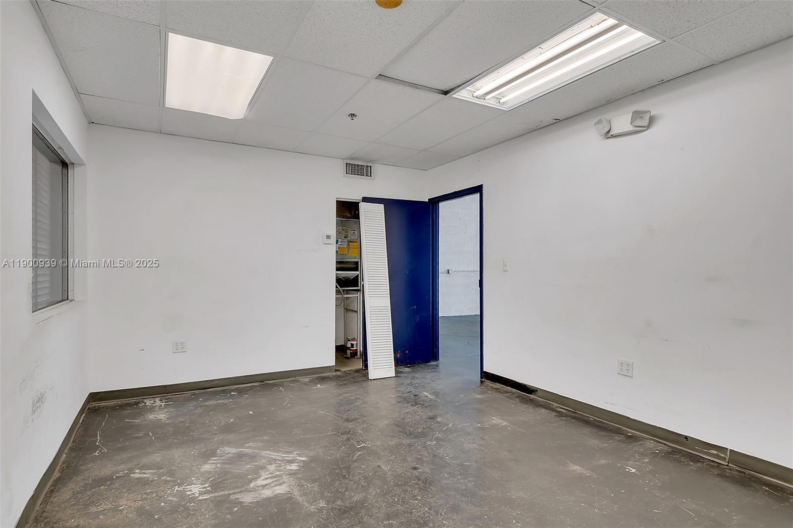 20200 Nw 2nd Ave C6 Property Photo 16