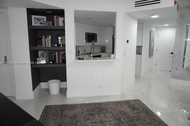701 Brickell Key Blvd 412 Property Photo 4