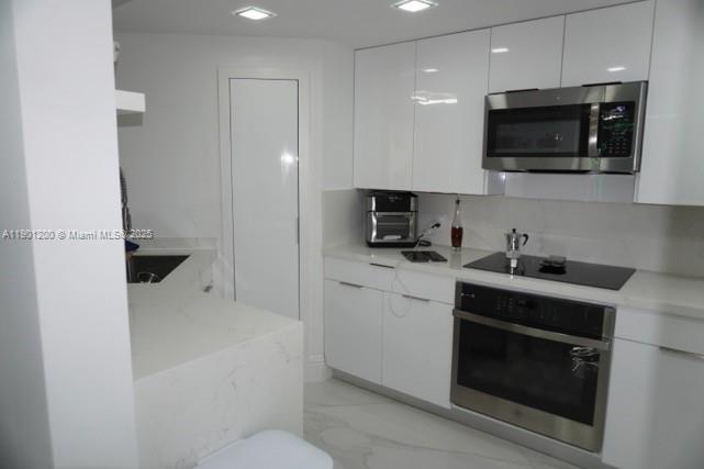 701 Brickell Key Blvd 412 Property Photo 9