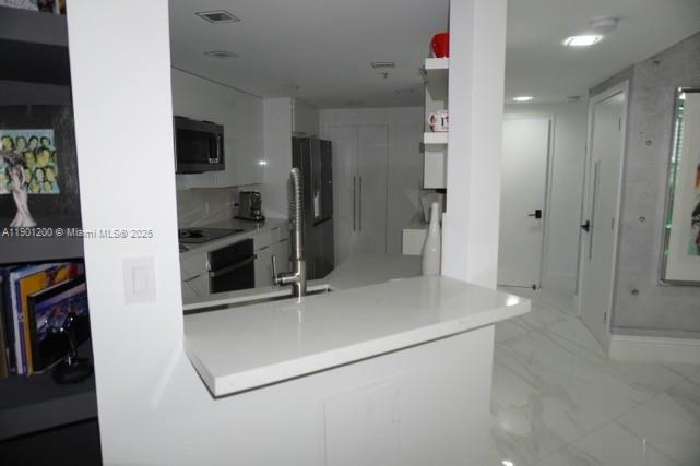 701 Brickell Key Blvd 412 Property Photo 29