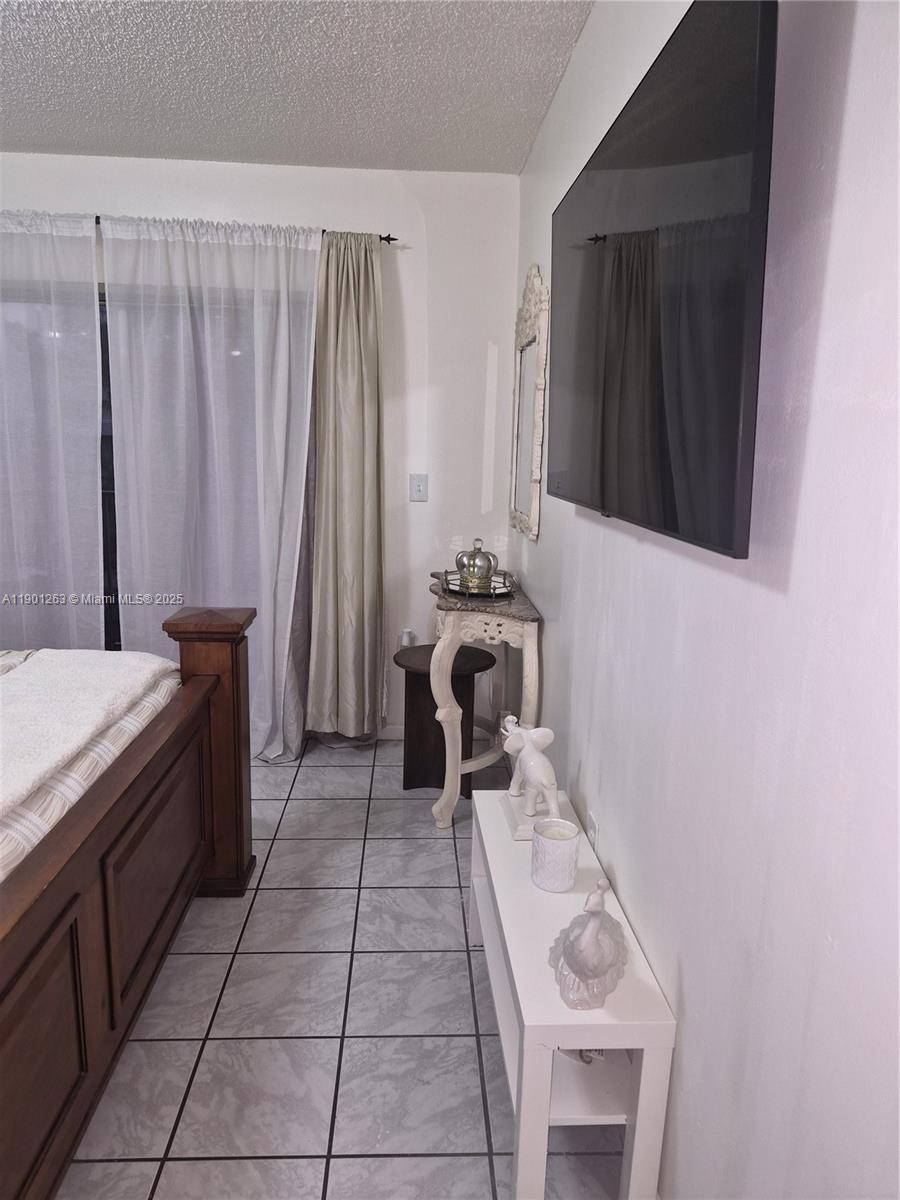 201 180th Dr 411 Property Photo 20