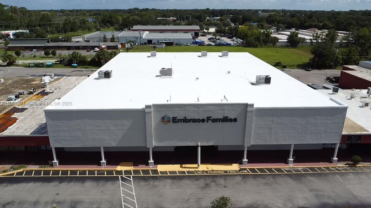 2921 S Orlando Dr Property Photo 1