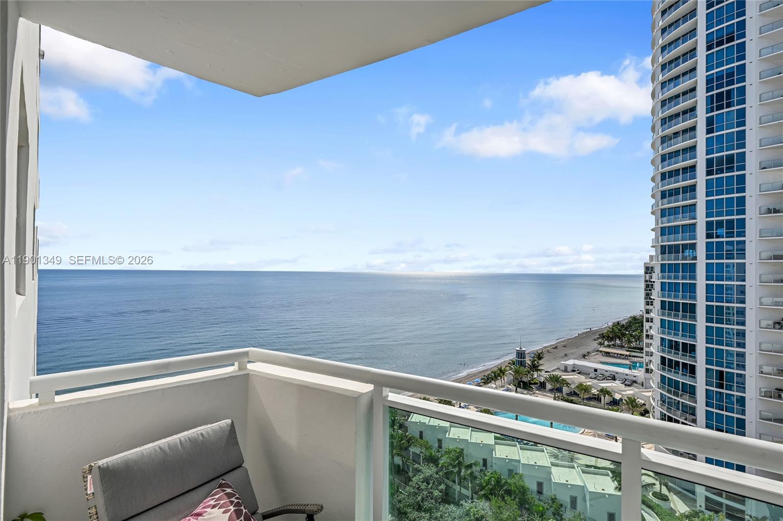 3001 S Ocean Dr 1513 Property Photo 25
