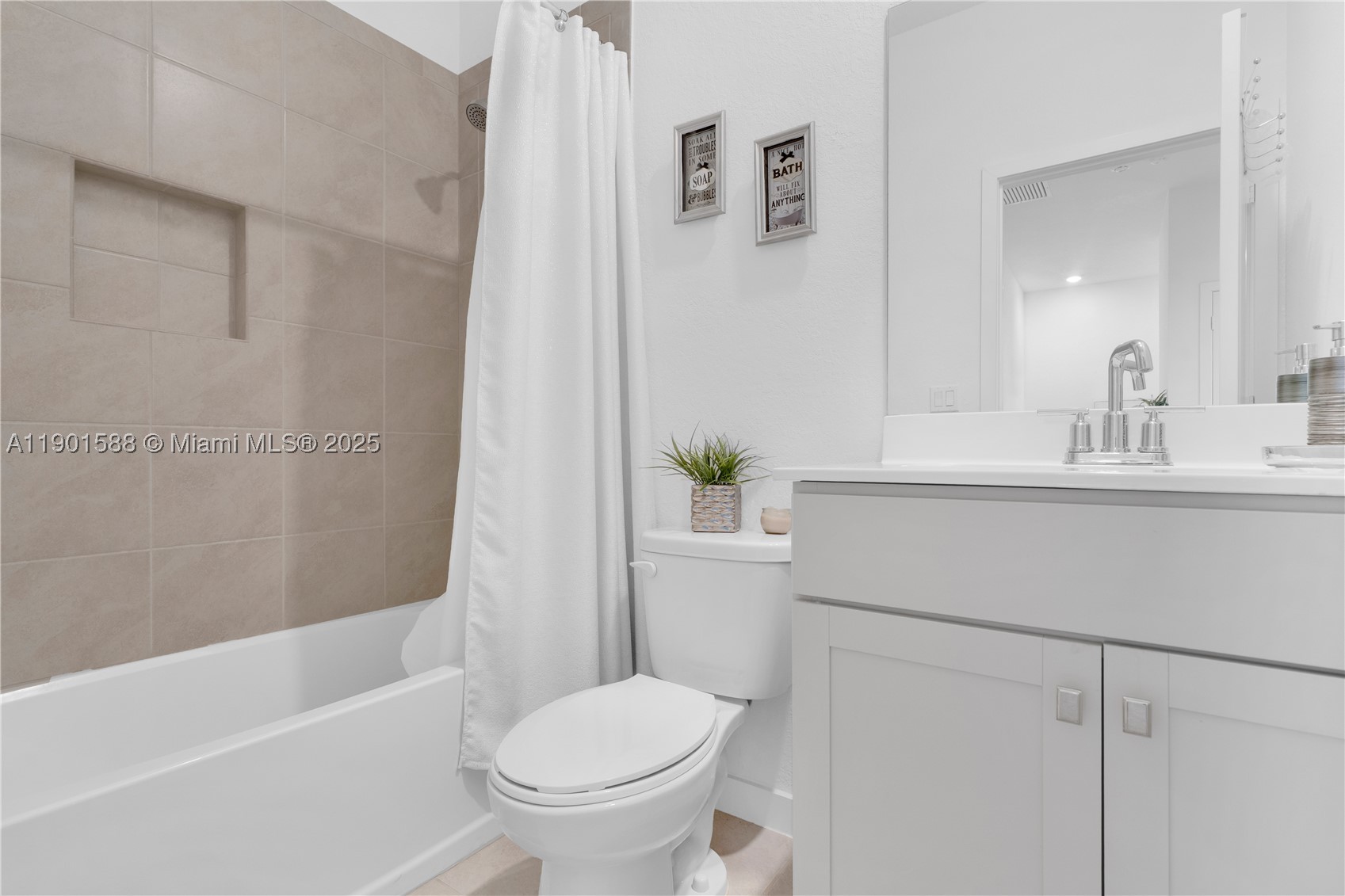 856 Se 16th Ct Property Photo 29