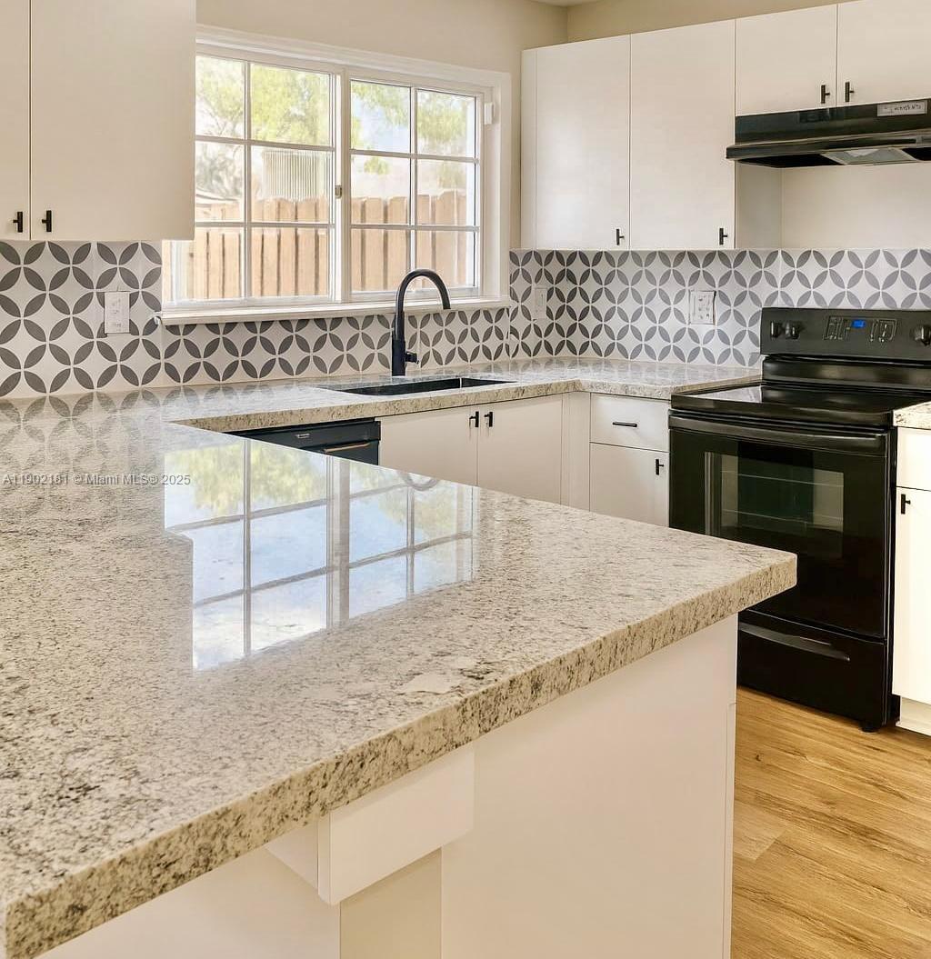 14116 Sw 260th St 102 Property Photo 1