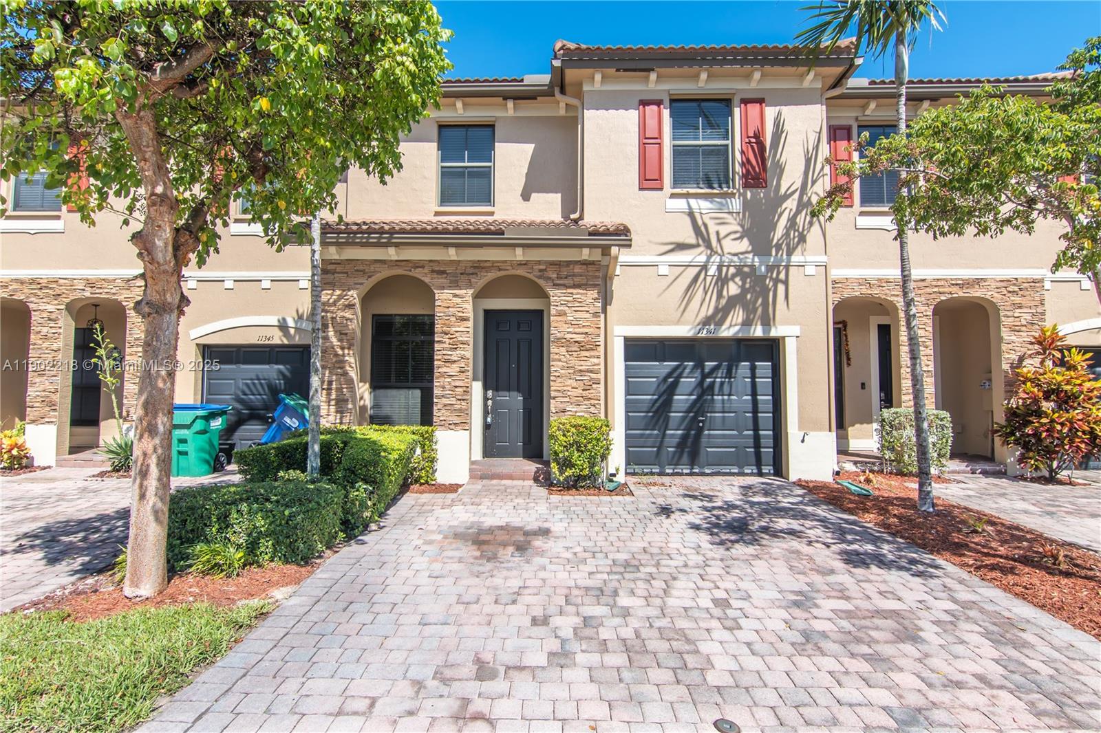 11341 Sw 233rd St Property Photo 1