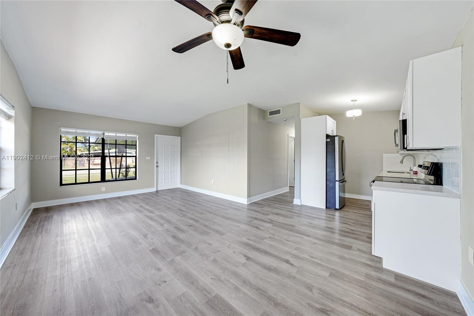 14520 Sw 289th St Property Photo 4