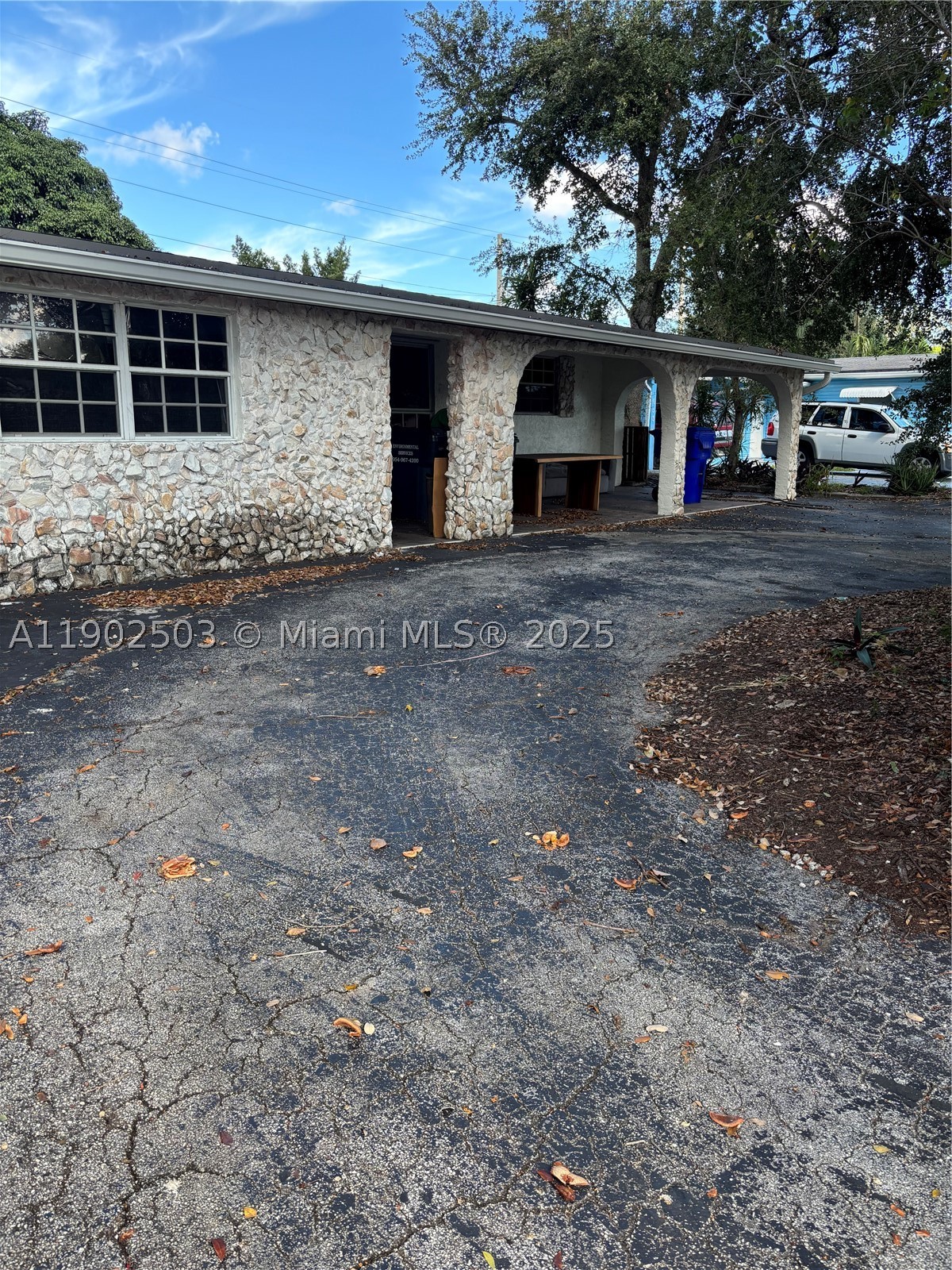 6541 Sherman St Property Photo 1