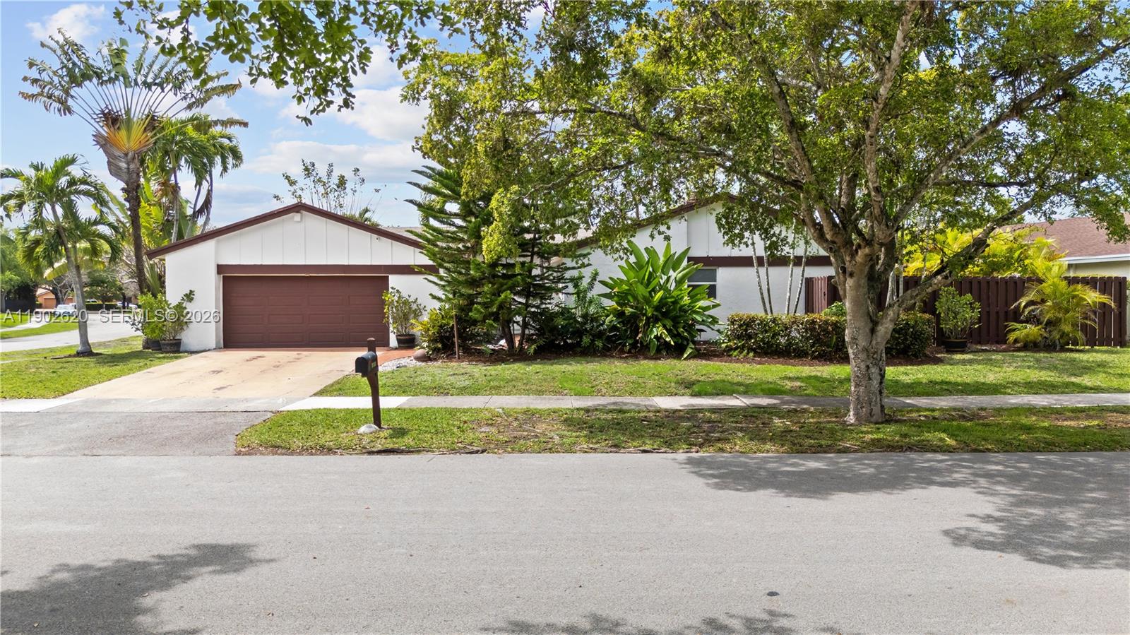 10610 Sw 128th Ave Property Photo 5